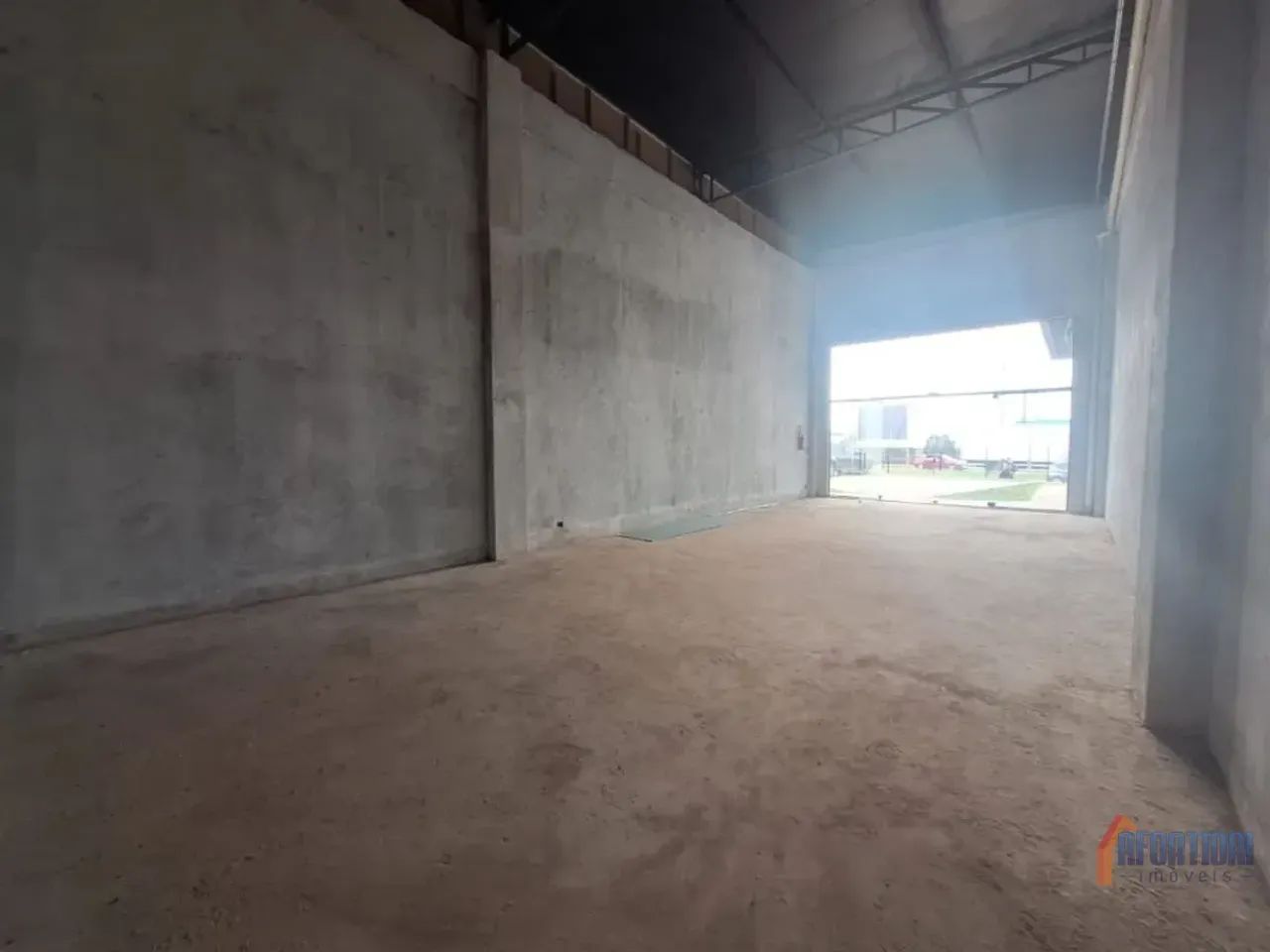 Loja comercial nova com 30 vagas e 123m² no Jardim Botânico, Curitiba - Foto 5