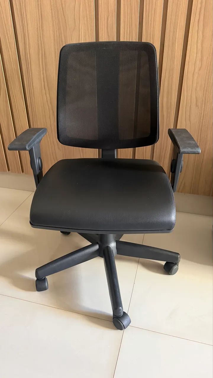 Cadeira Office Giratória 
