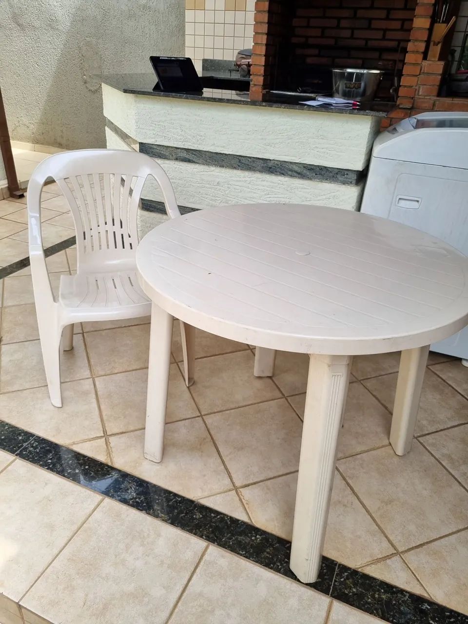 Mesas 4 lugares de plástico 