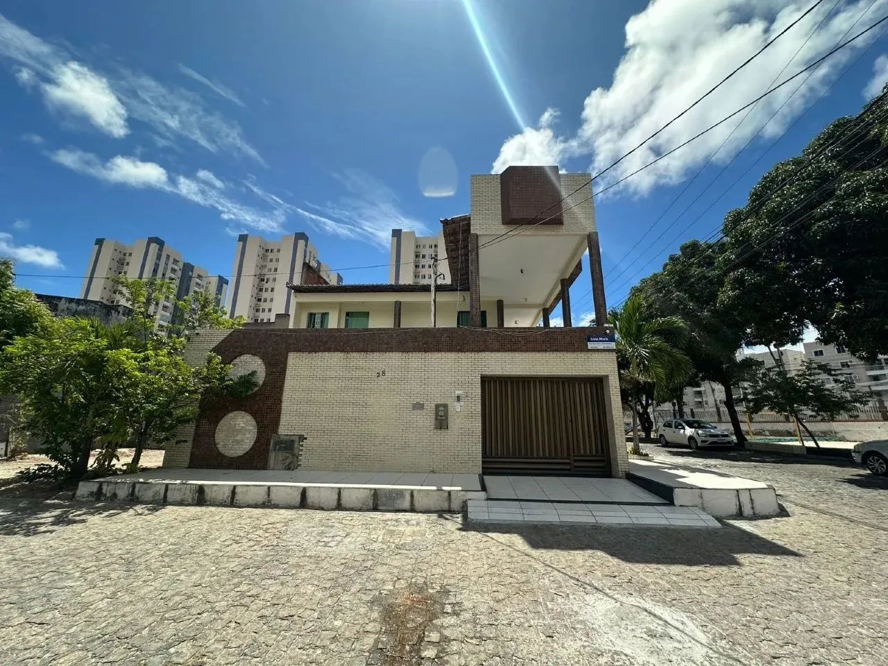 Casa na Farolandia Mobiliada, 5 quartos com 4 suítes - Aracaju-SE