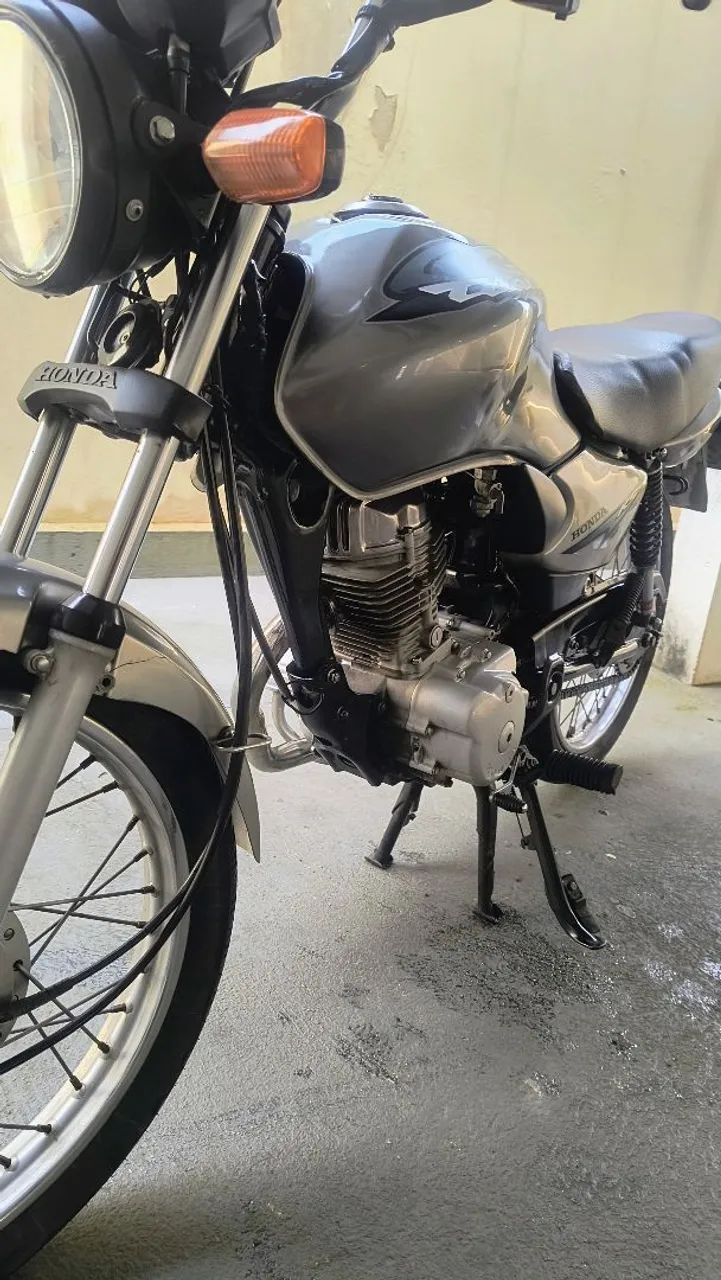 Cg Titan 125 2002  - Foto 4
