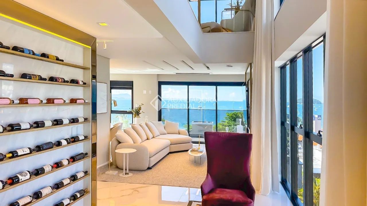 Duplex luxuoso com 4 Suites e vista mar - Foto 2