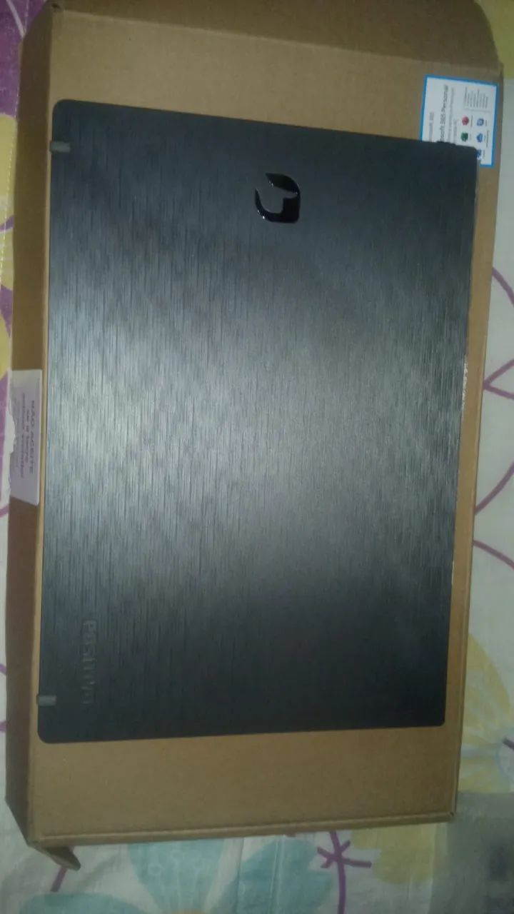 Vendo Notebook Positivo Vision