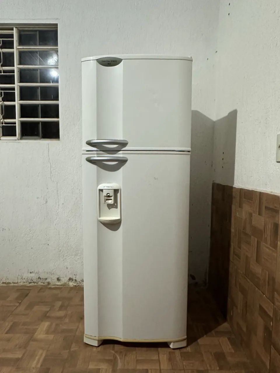 Geladeira Eletrolux 