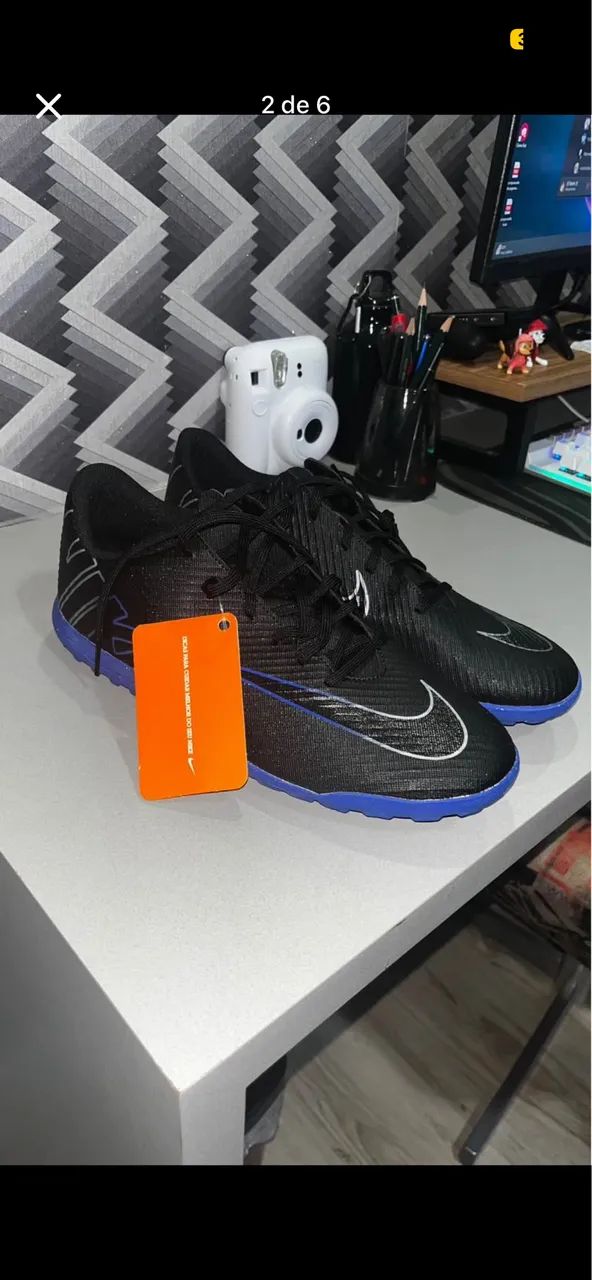 Chuteira Nike 