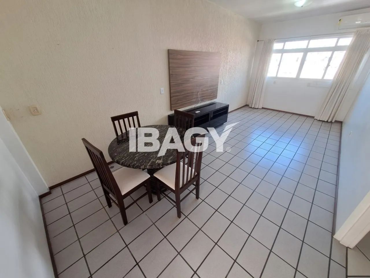 Excelente Casa 4 dormitório(s) em Praia Comprida - São José - Foto 2