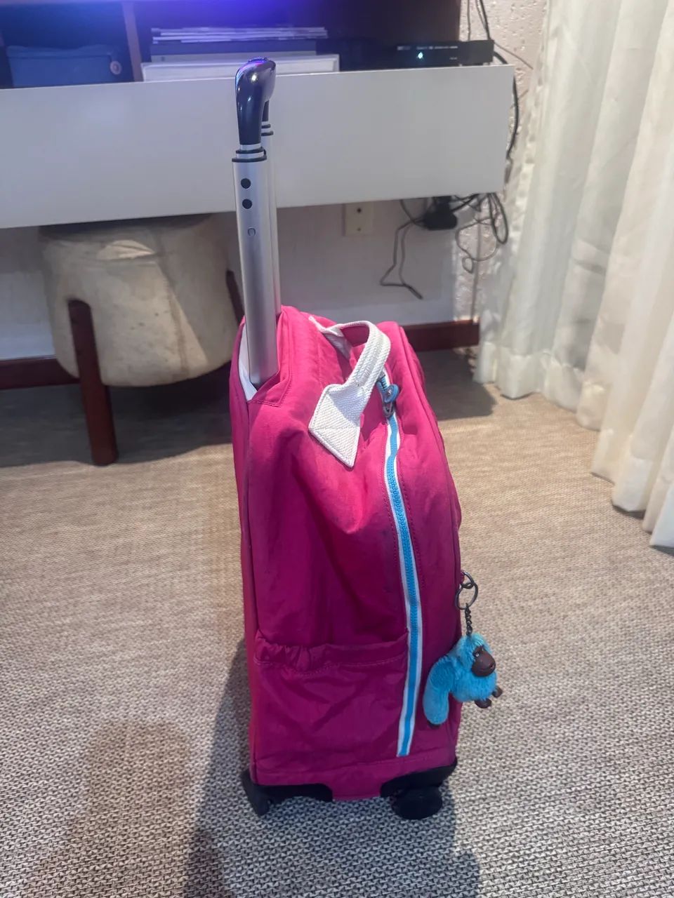 Mochila Kipling com rodinhas em ótimo estado!!! - Foto 2