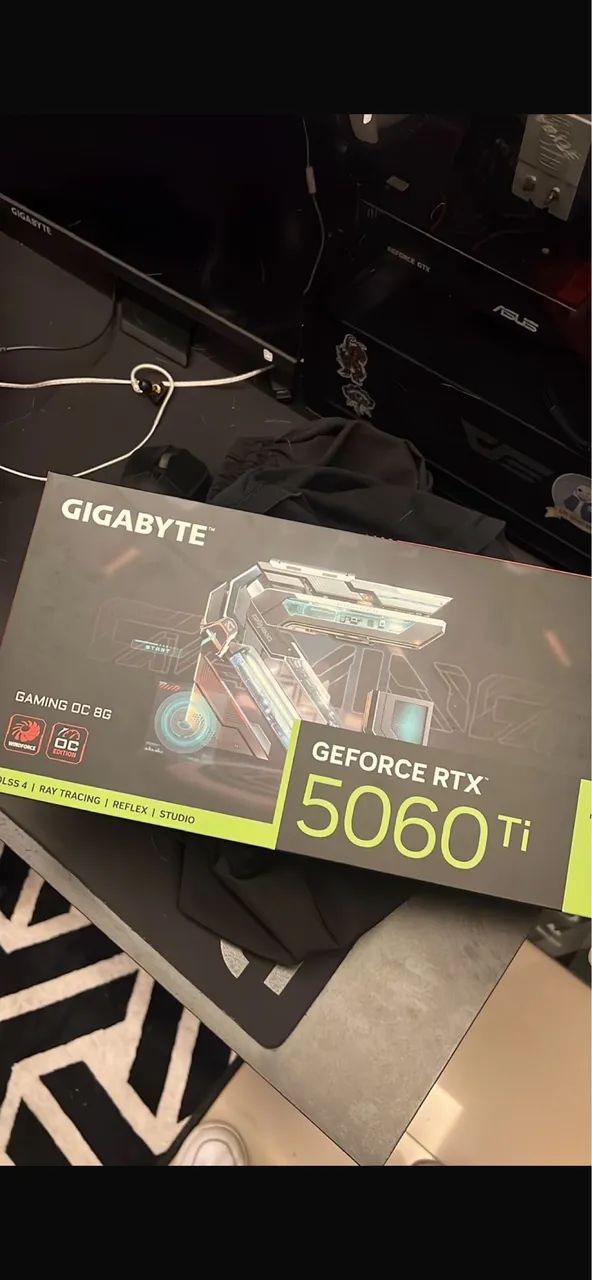 RTX 5060TI 8GB GIGABYTE (TROCO)