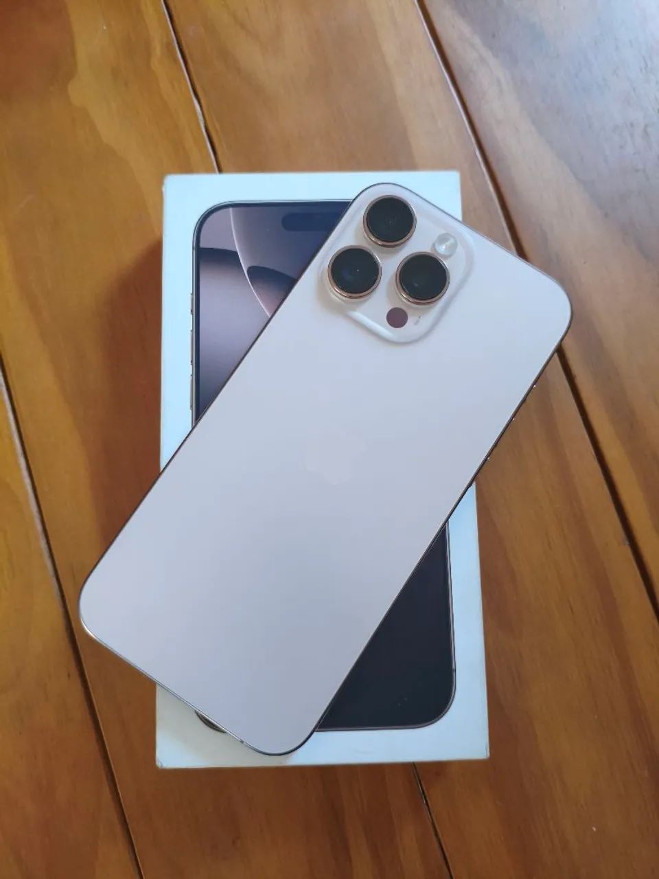 IPhone 16 Pro Max  - Foto 2