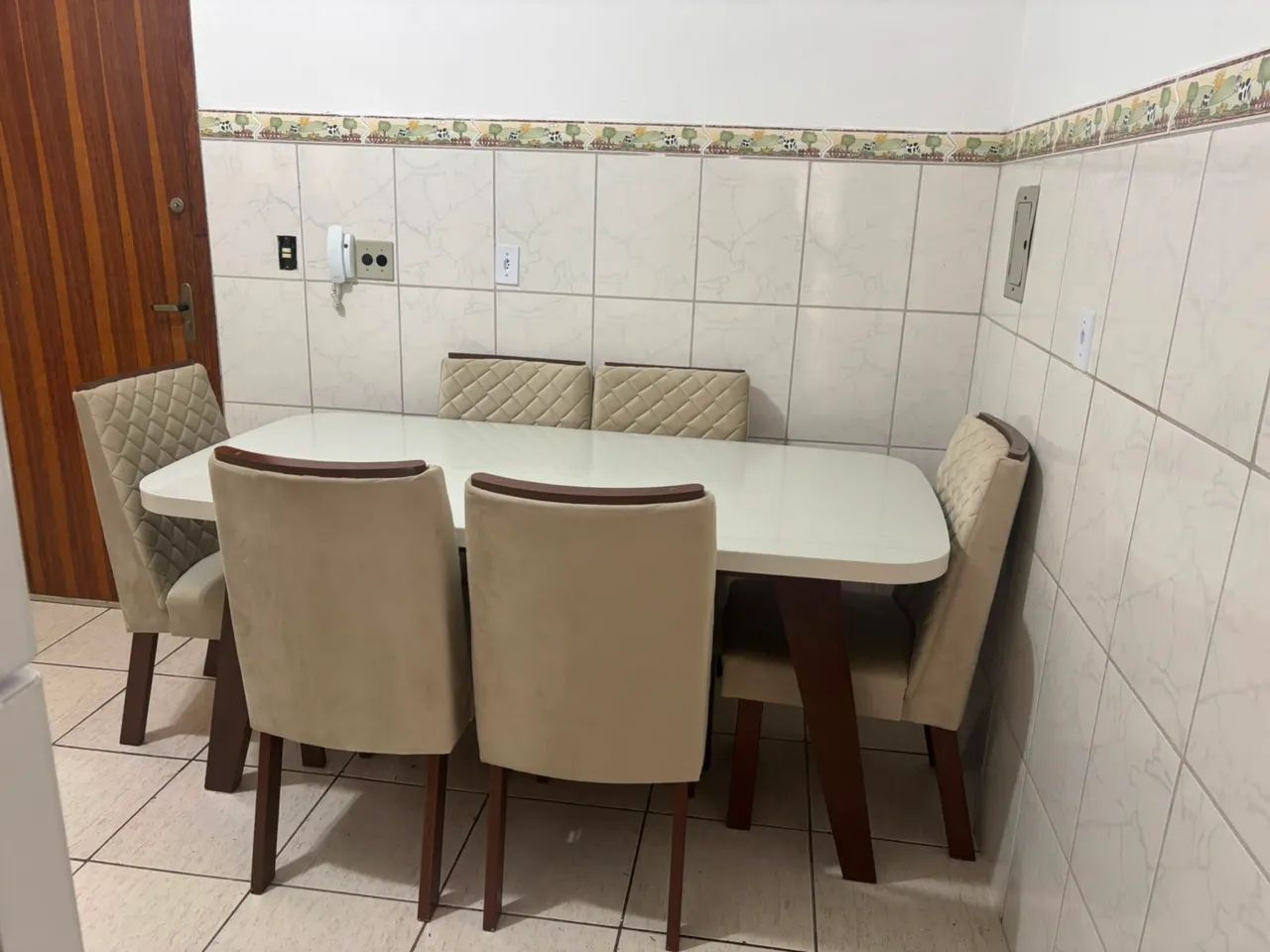 Mesa de 6 lugares nova  - Foto 2