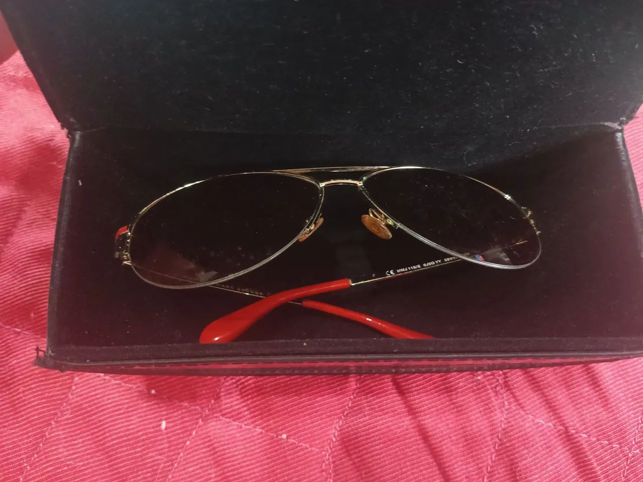 óculos de sol aviador da marca Marc by Marc Jacobs,  LEIA O ANÚNCIO  - Foto 5