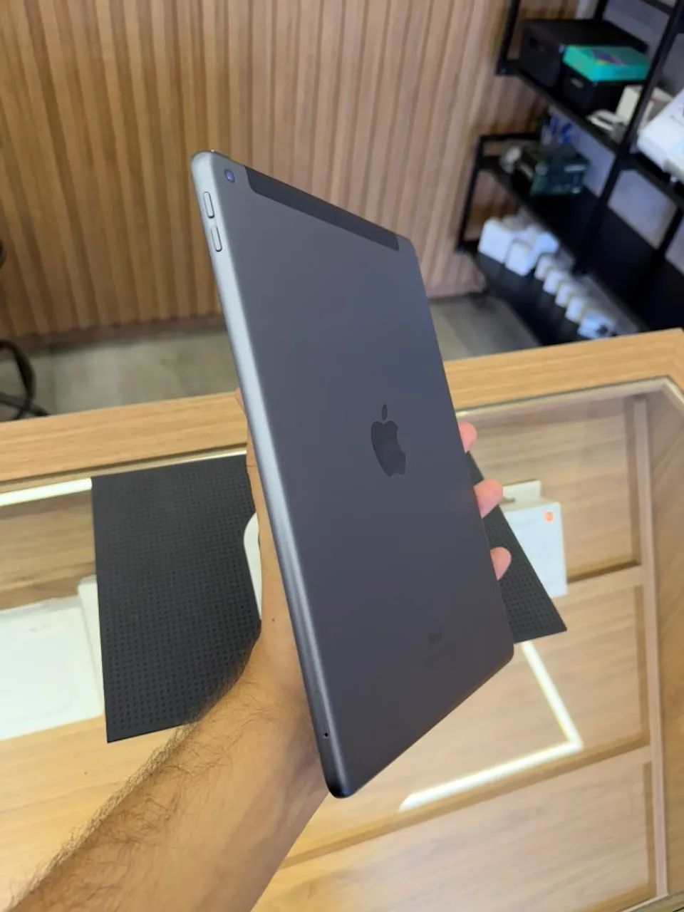 iPad 9 64gb WiFi + cell com caneta touch - Foto 3