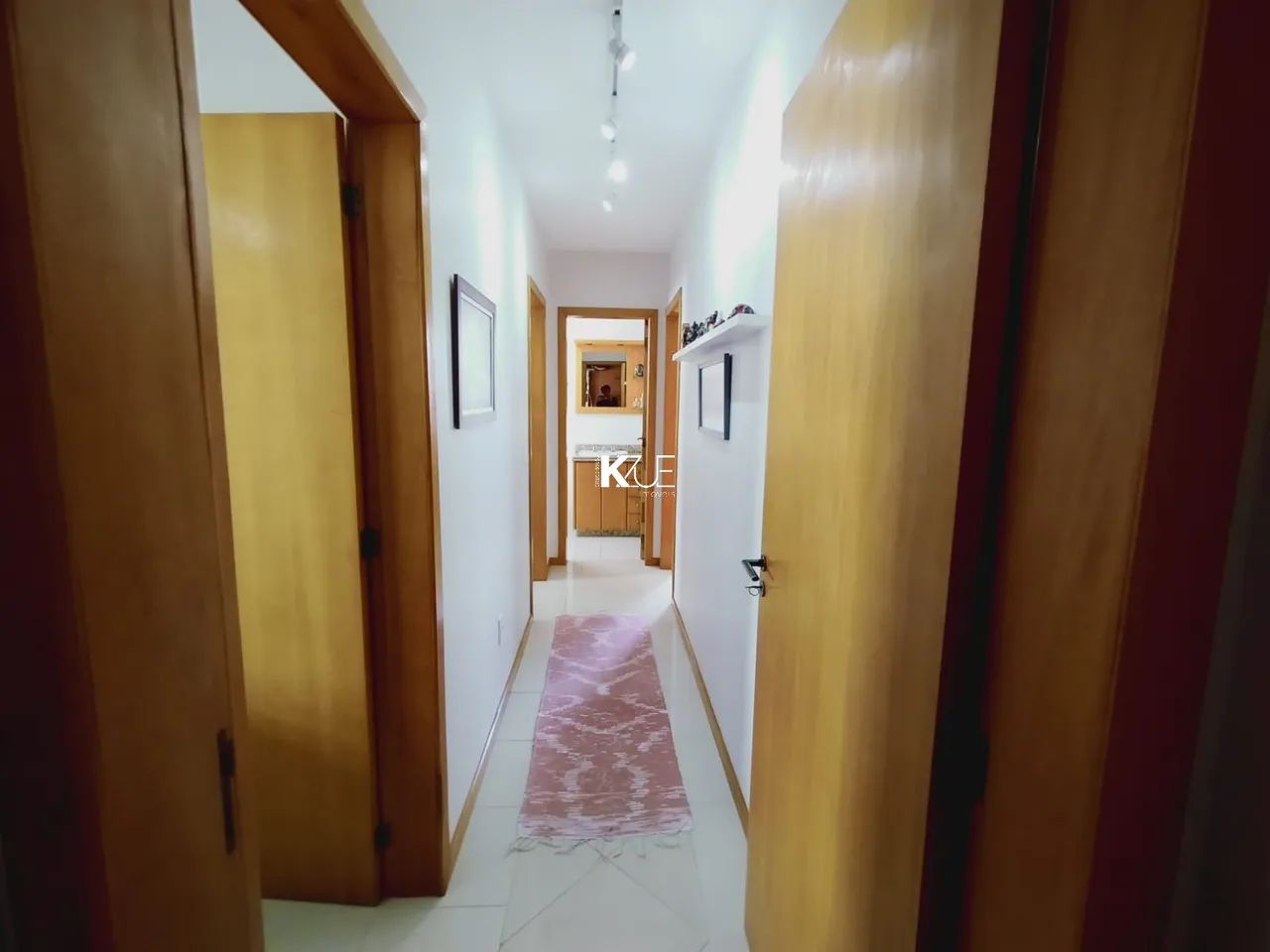 Apartamento de 3 dormitórios com suíte, sacada com churrasqueira e localização privilegiad - Foto 5