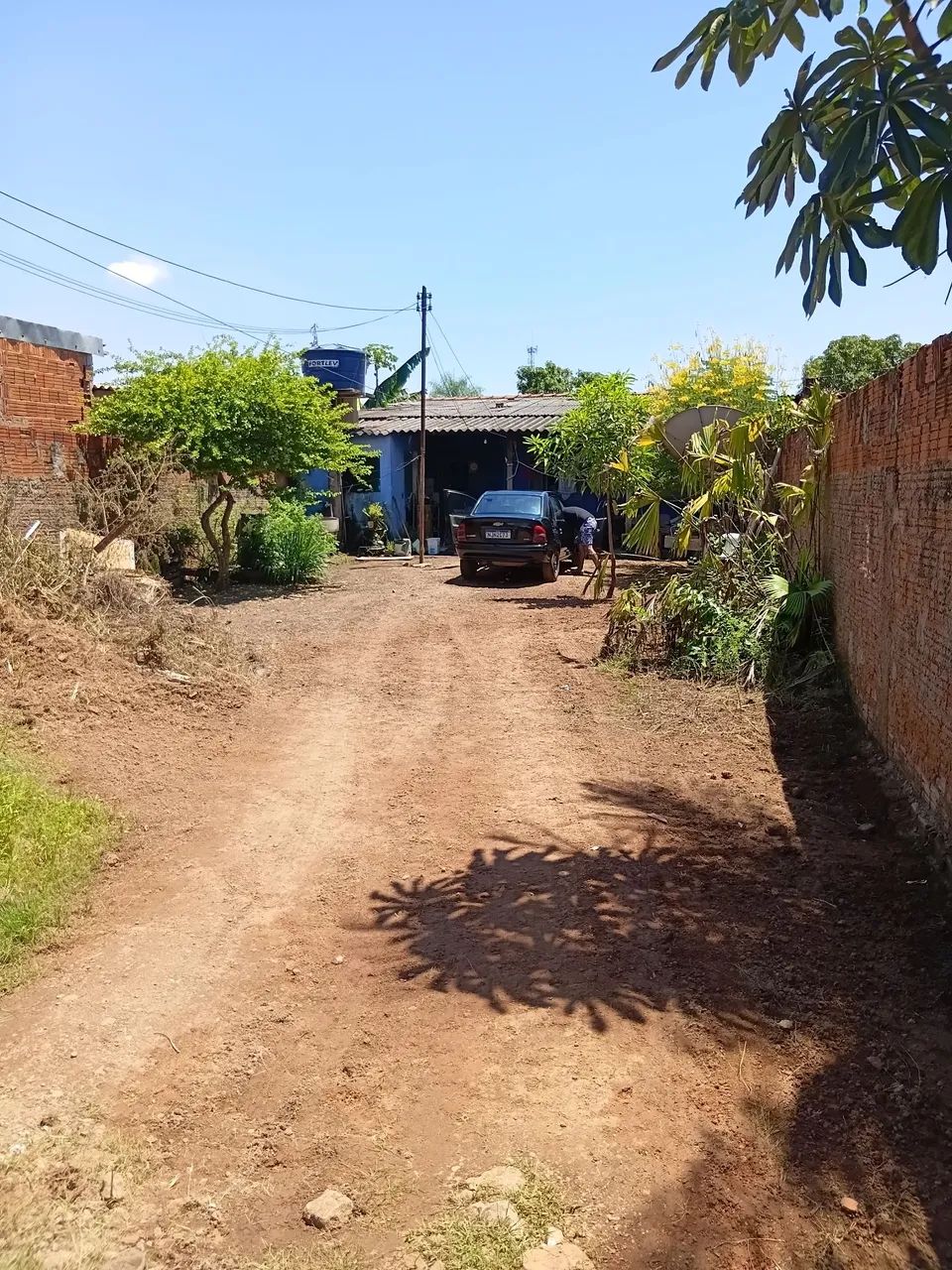 Edicula casa No Jardim Passaredo, Região do Tijucal.  *