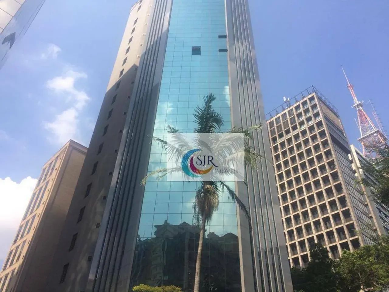 Conjunto comercial de 245 m² com 5 vagas de garagem na Avenida Paulista - Foto 9