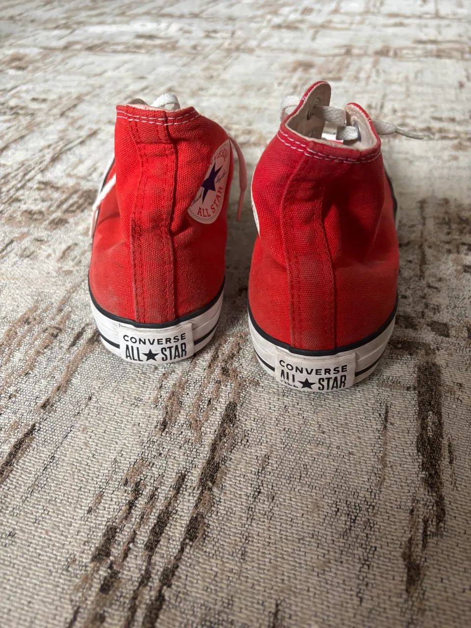 Tênis Vermelho Converse All Star Chuck Taylor Cano Alto - Foto 4