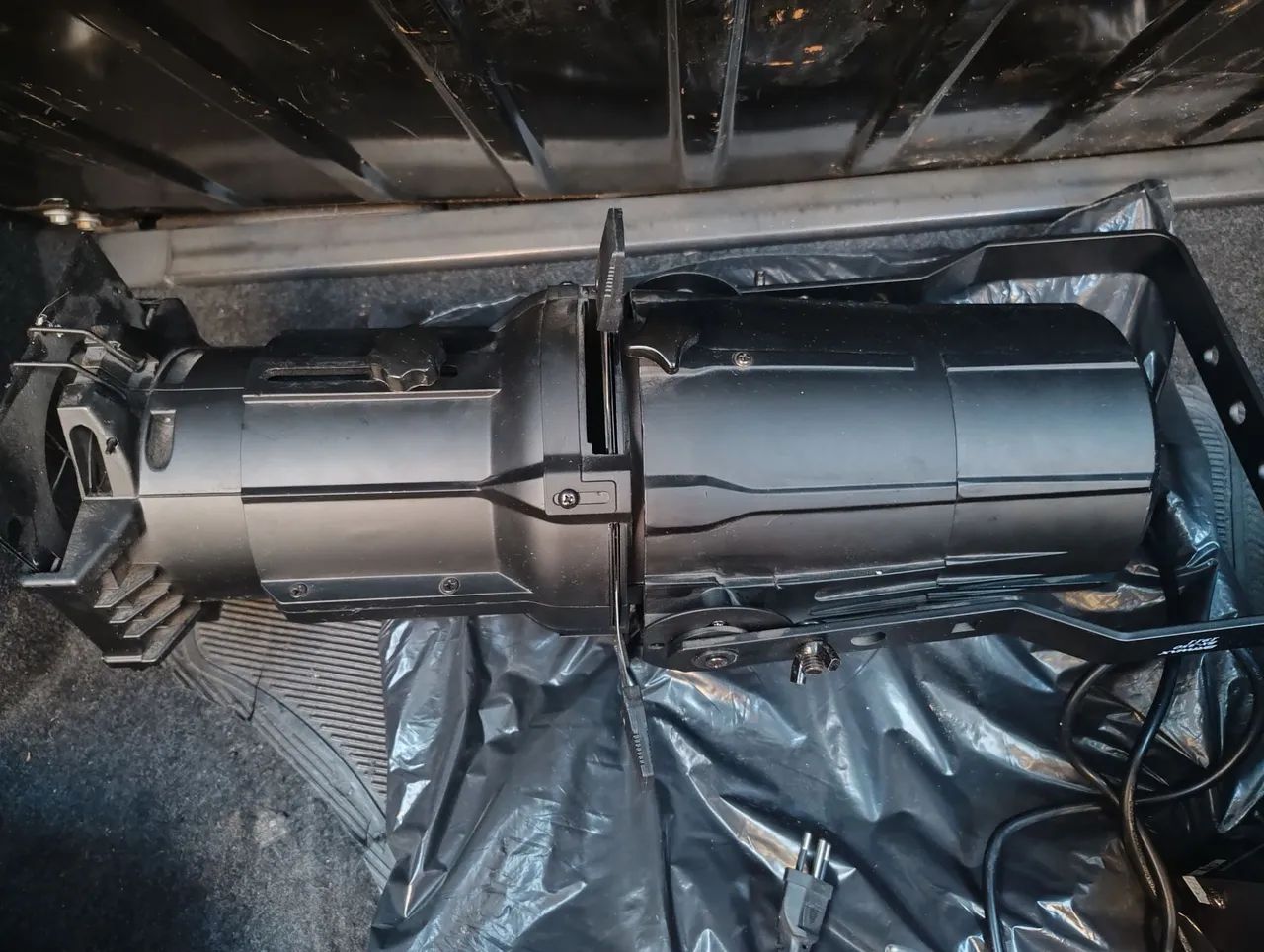 Refletor Elipsoidal Briwax BX-350 19° Branco Quente Profissional com Facas - Foto 3