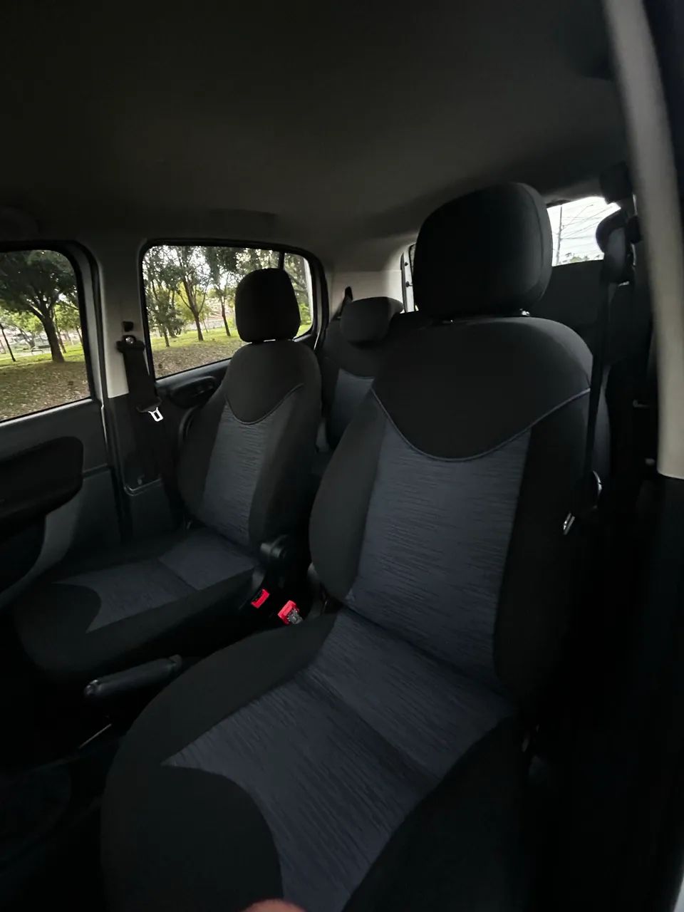 Fiat Uno ATTRACTIVE 1.0 Flex 6V 5p, foto 6 de 7