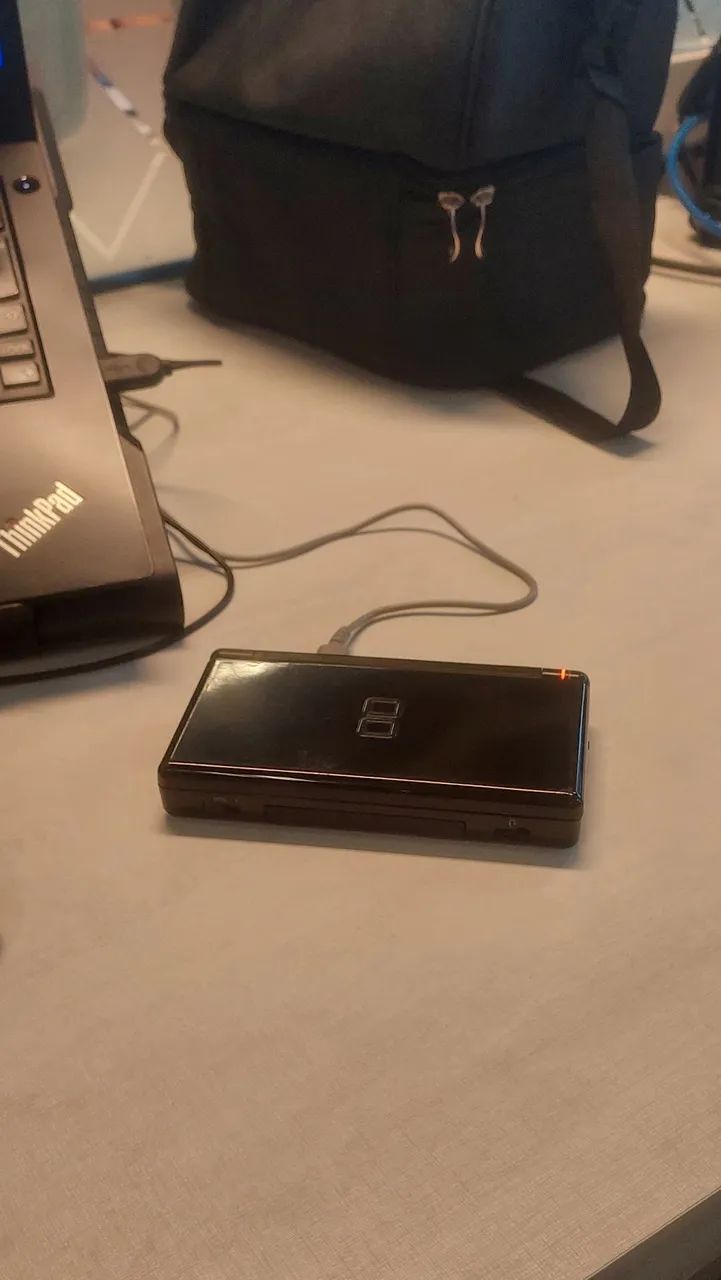 NINTENDO DSI LITE