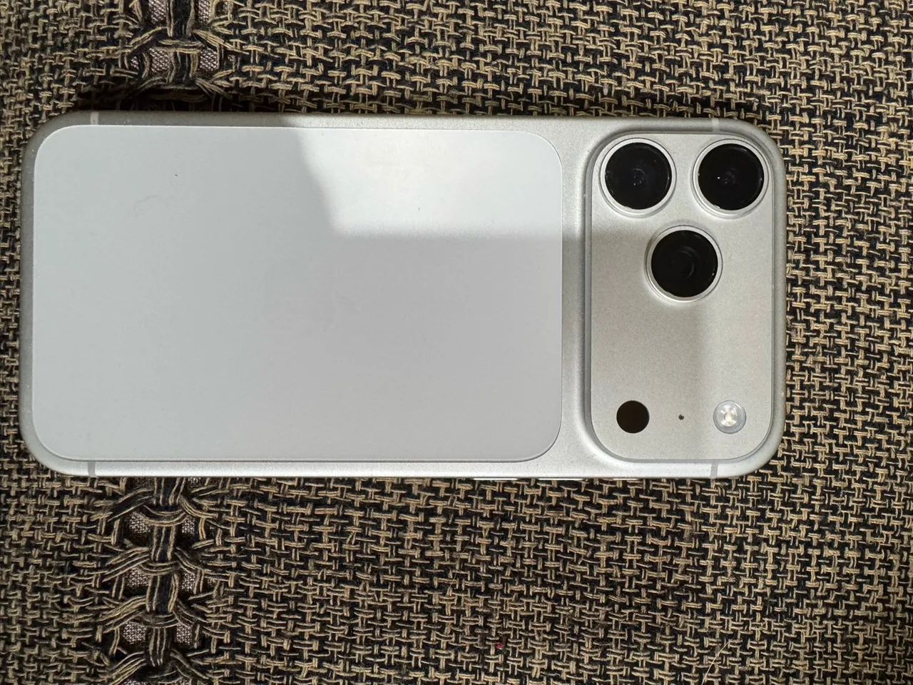IPHONE 17 Pro max  - Foto 2