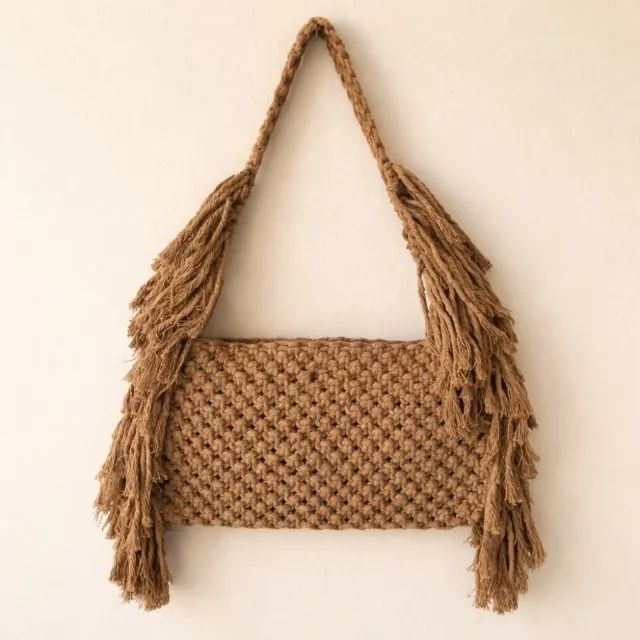 Bolsa Boho de Macramê com Franjas - Foto 3