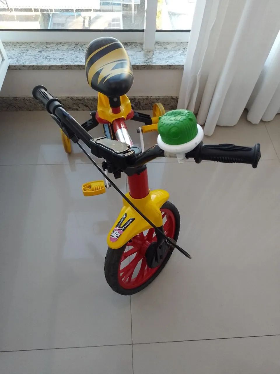 Bicicleta infantil Aro 12 - Foto 3