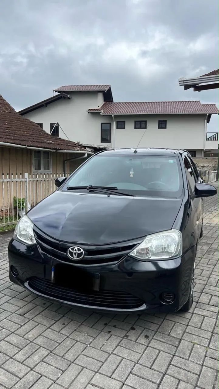 Toyota Etios ETIOS X 1.3 Flex 16V 5p Mec. 2015
