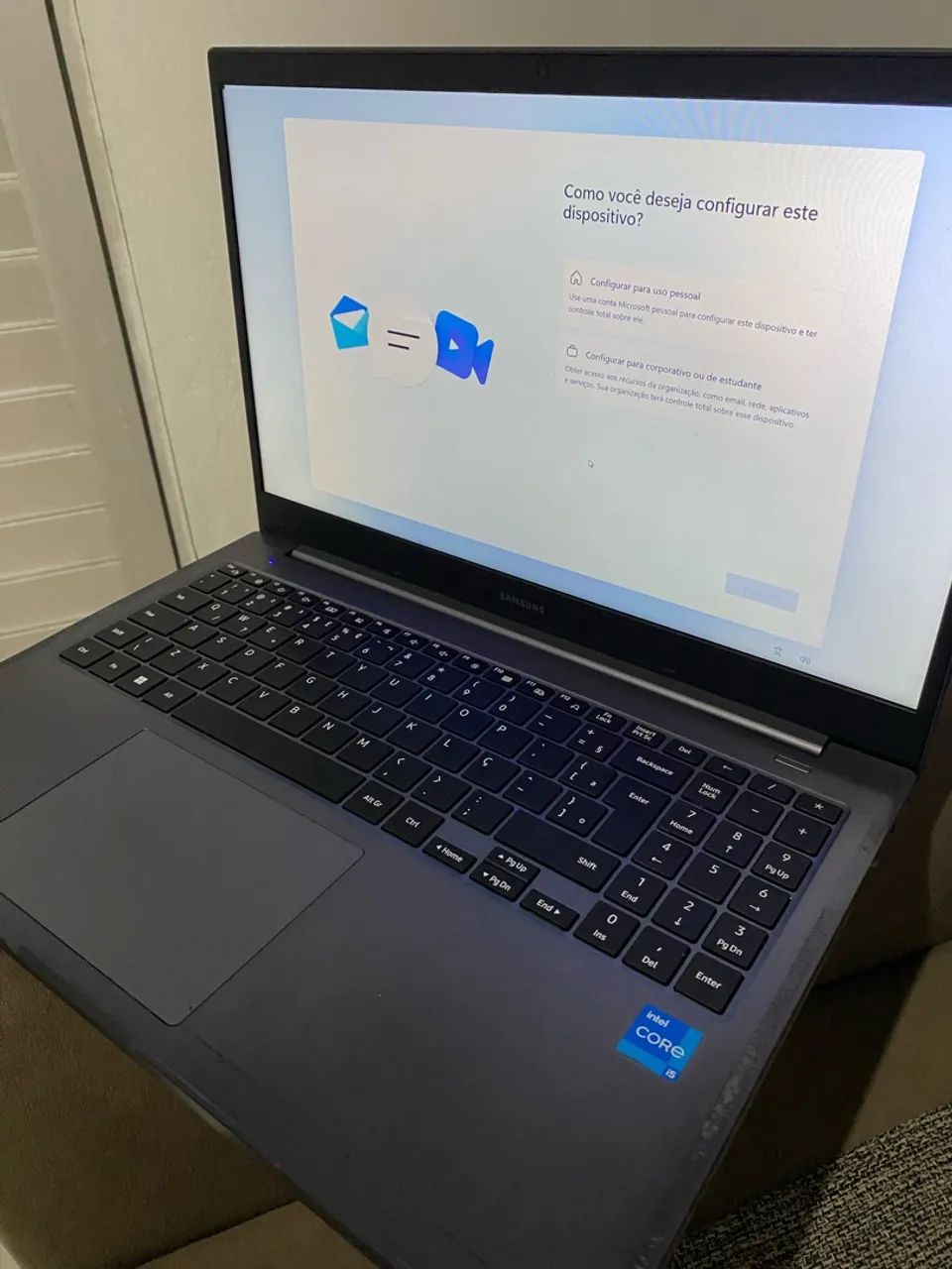 Vendo notebook Samsung i5core SSD