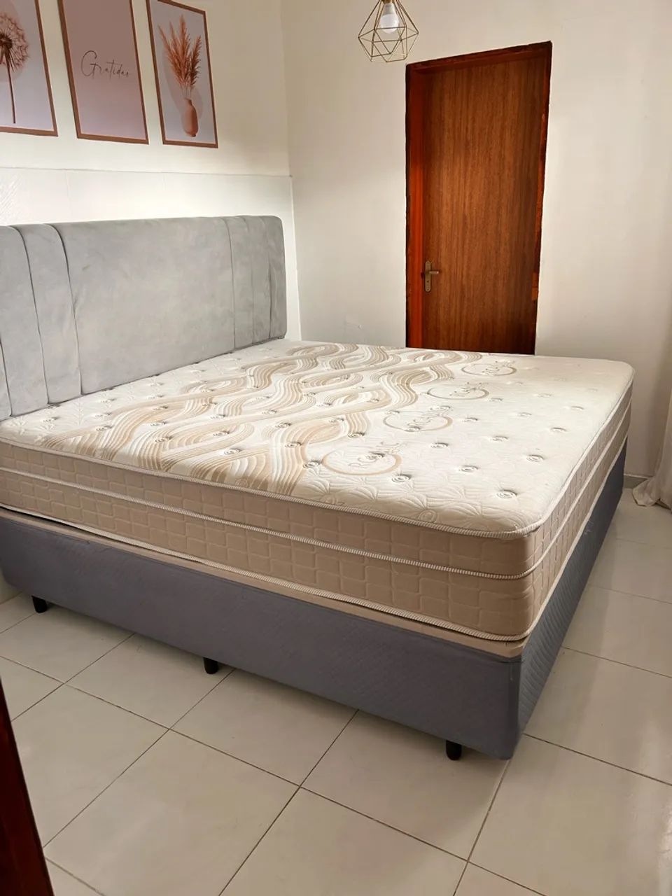 Cama King Size 