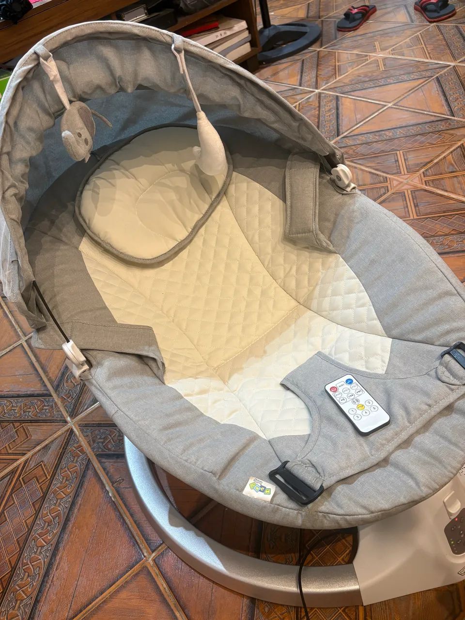 Cadeira de Balanço Eletrônica Maxy Baby - Foto 2