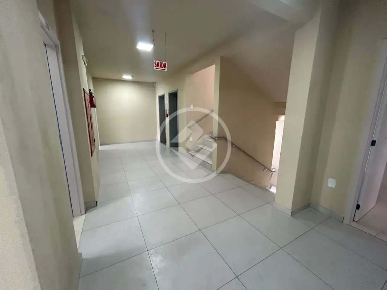 SALA COMERCIAL - Centro - FR-153284