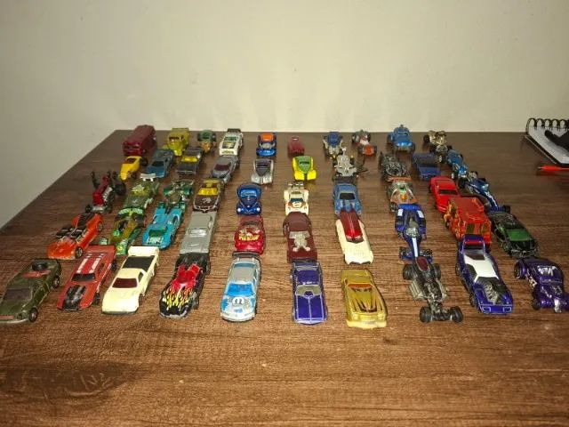 Coleção de carrinhos da Hot Wheels - Foto 5