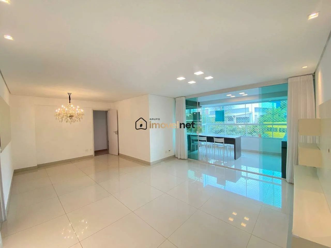 Apartamento 4 quartos para aluguel Buritis