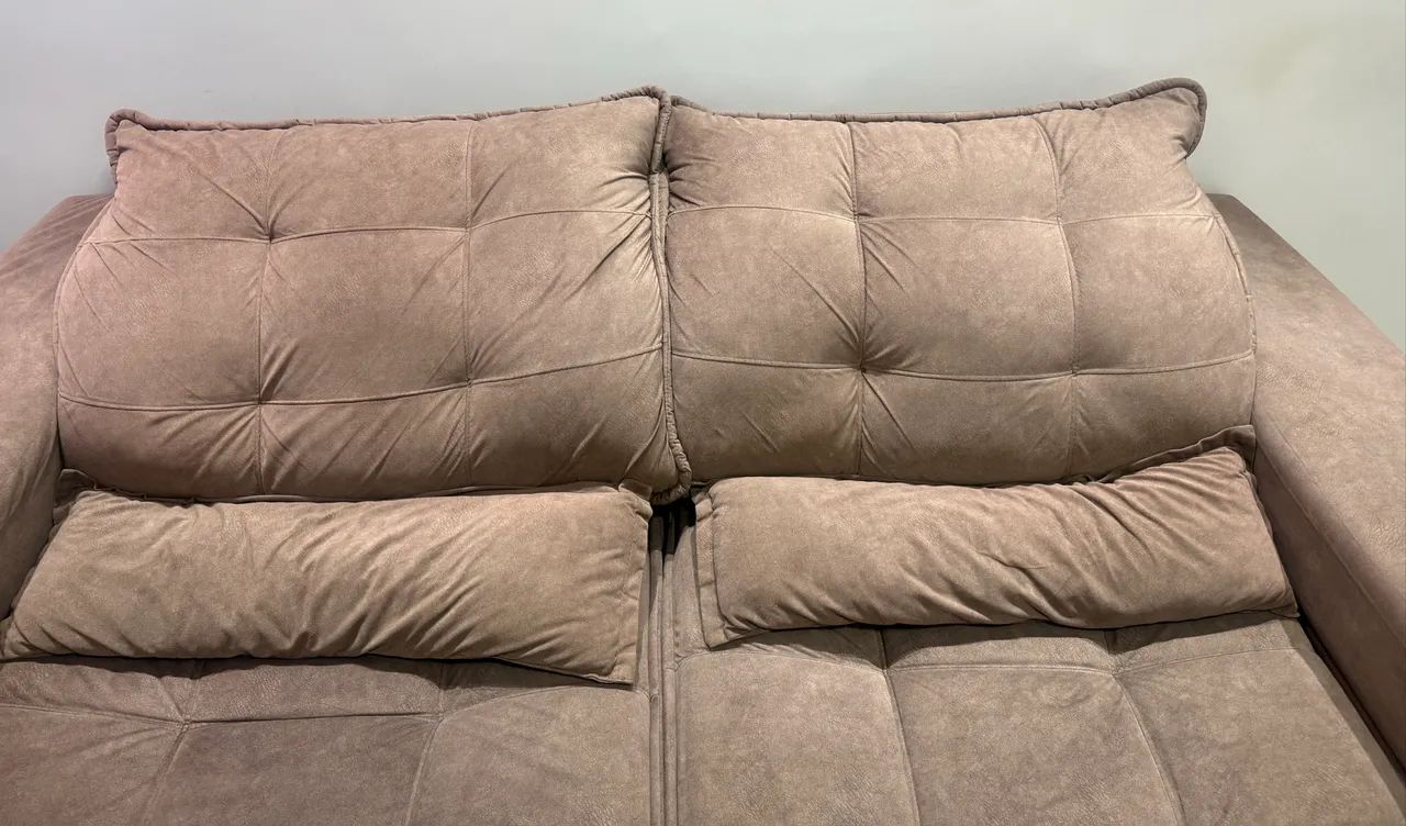 Sofá Marrom Reclinável e Retrátil 2,10 - Foto 3
