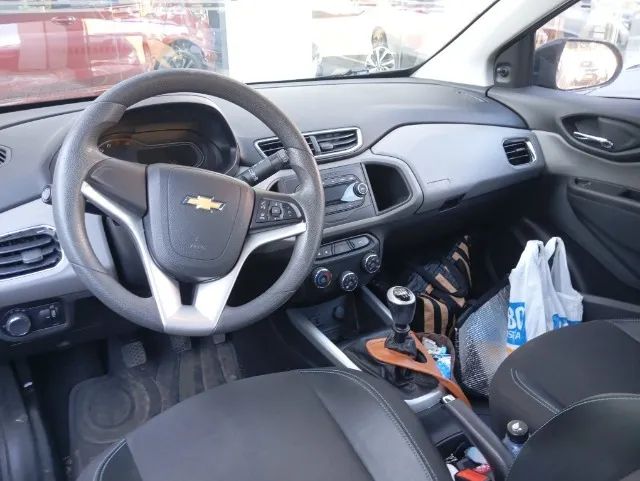 Chevrolet Onix Hatch LT 1.0 8V Flex Mec. 4P 2019 - Foto 5