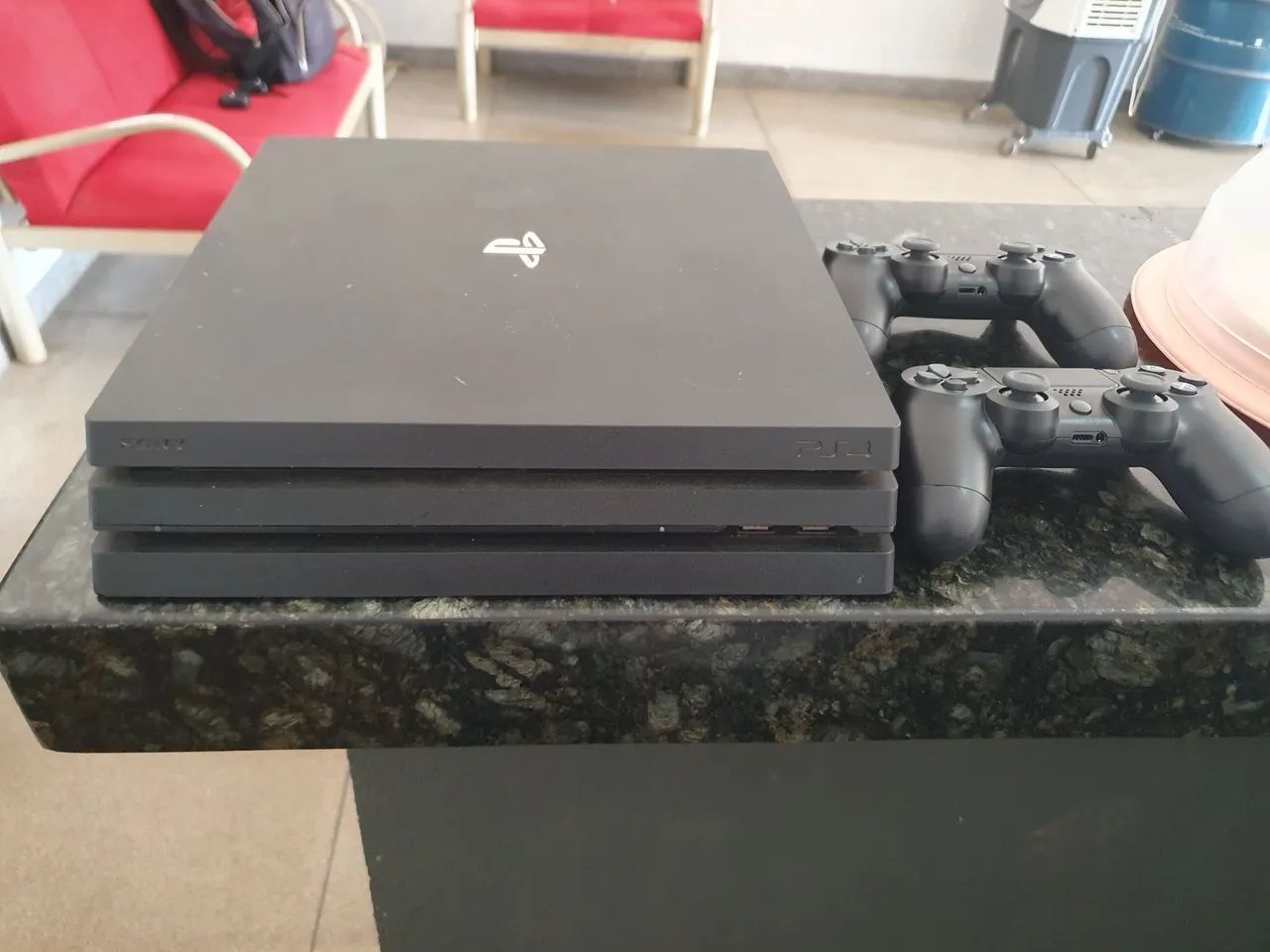 PLAYSTATION 4 PRO 1TB  - Foto 5