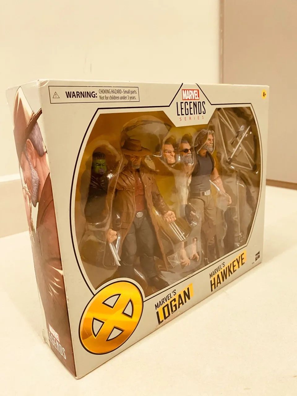 Boneco Action Figure Logan e Gavião Arqueiro - Foto 2
