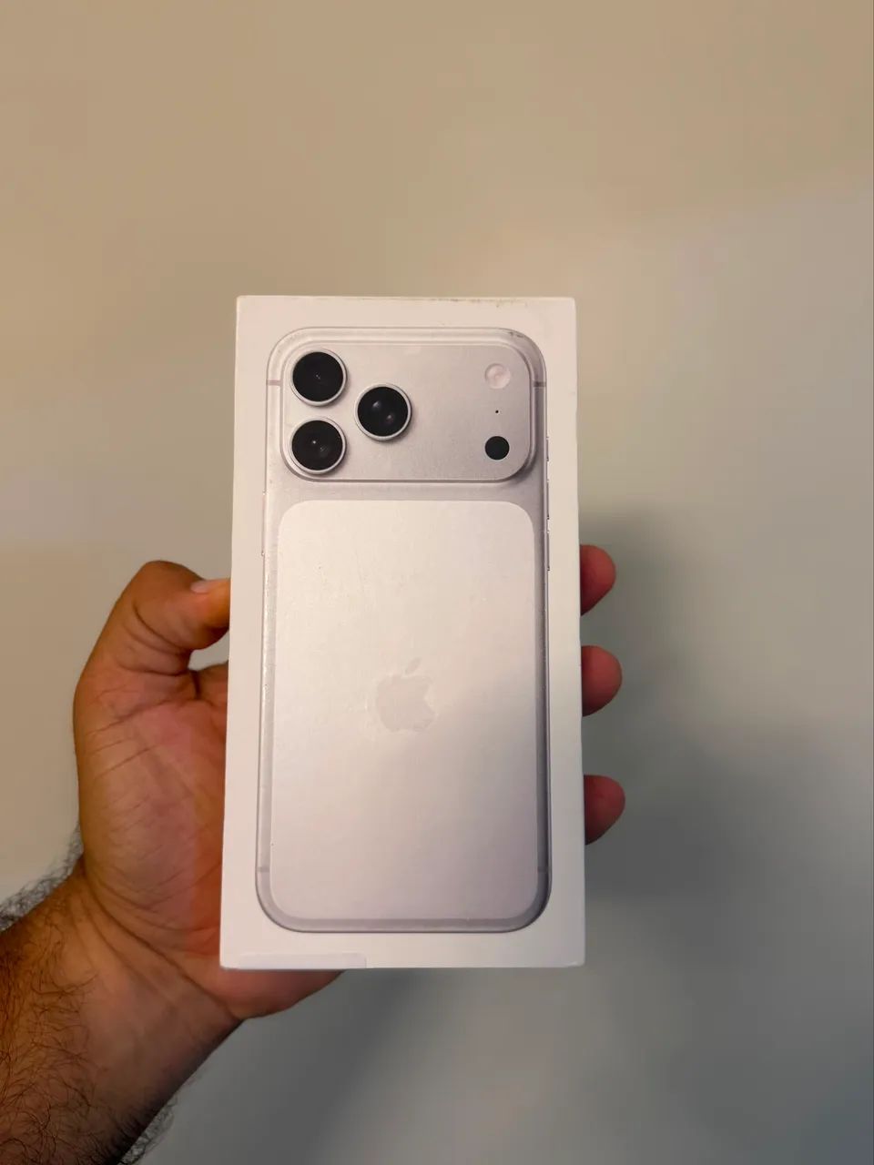 iPhone 17 Pro Max 1TB Prata - Nota fiscal + 1 ano de garantia - Foto 2