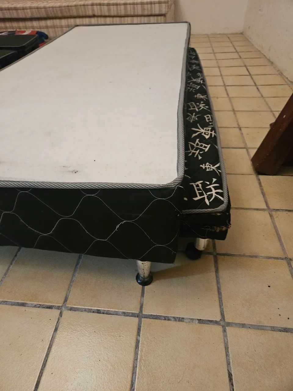 Cama box com auxiliar