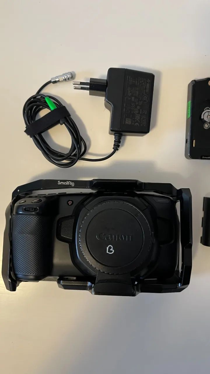 Blackmagic Pocket 4k + Acessórios - Foto 2