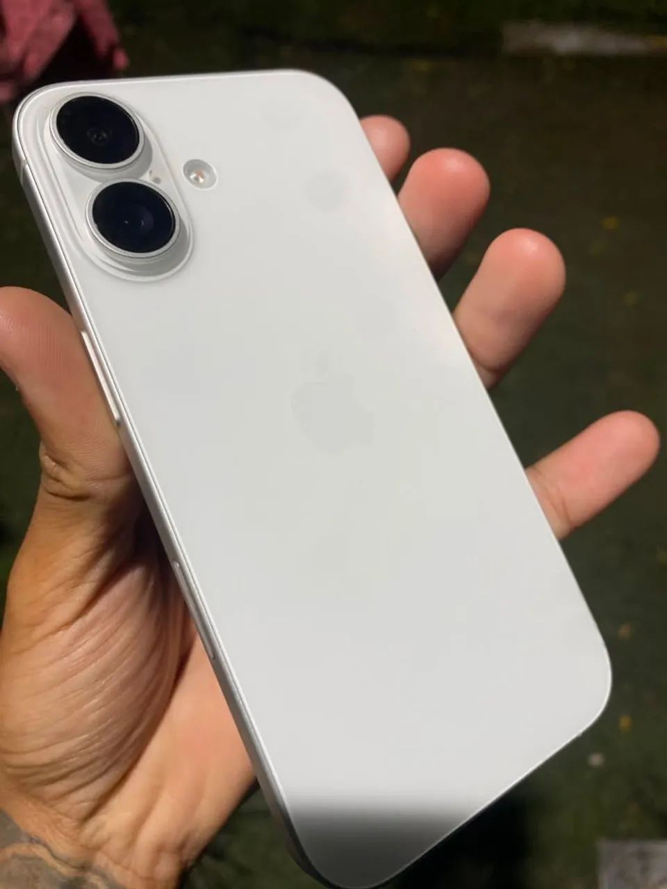 VENDO OU TROCO IPHONE 16 NOVO!! - Foto 3