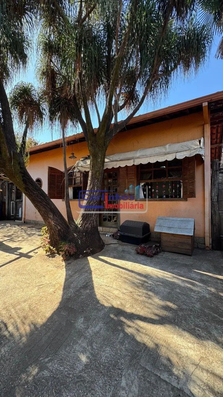 Casa 2 quartos, sendo 1 suíte no Centro, Igarapé/MG - Foto 2