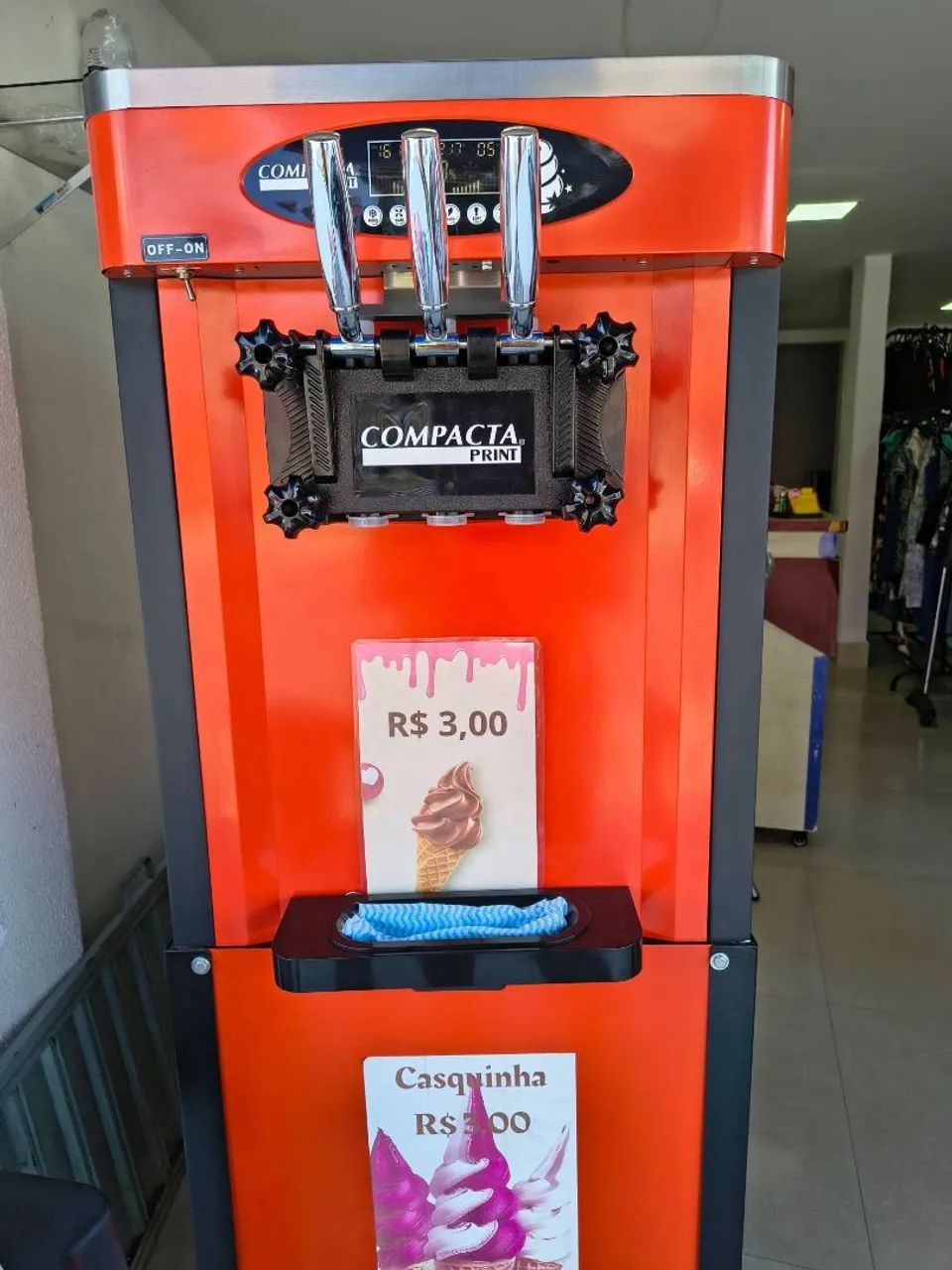 Máquina de sorvete 