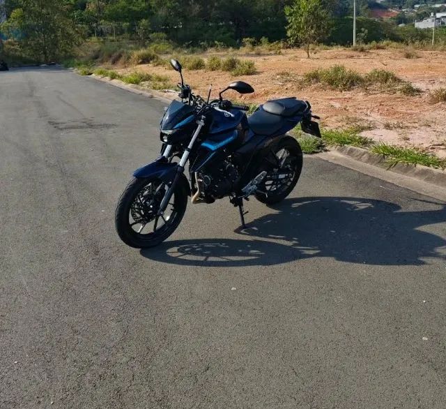 FZ25 Connected