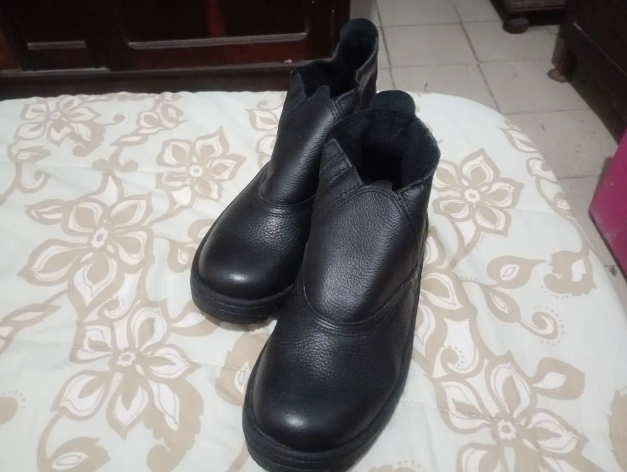 Bota segurança bico de aço  - Foto 3