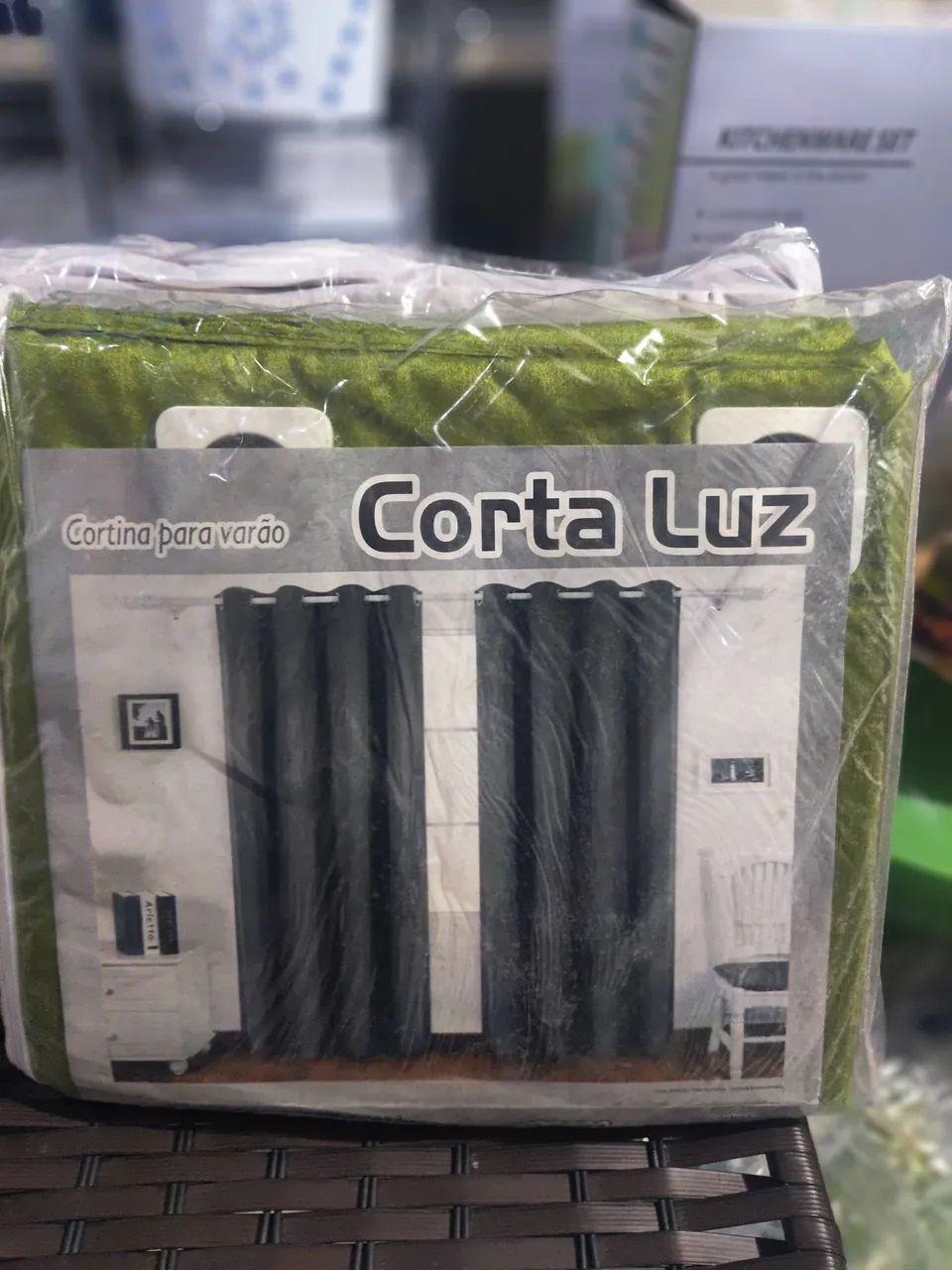 Cortina black-out com voal 