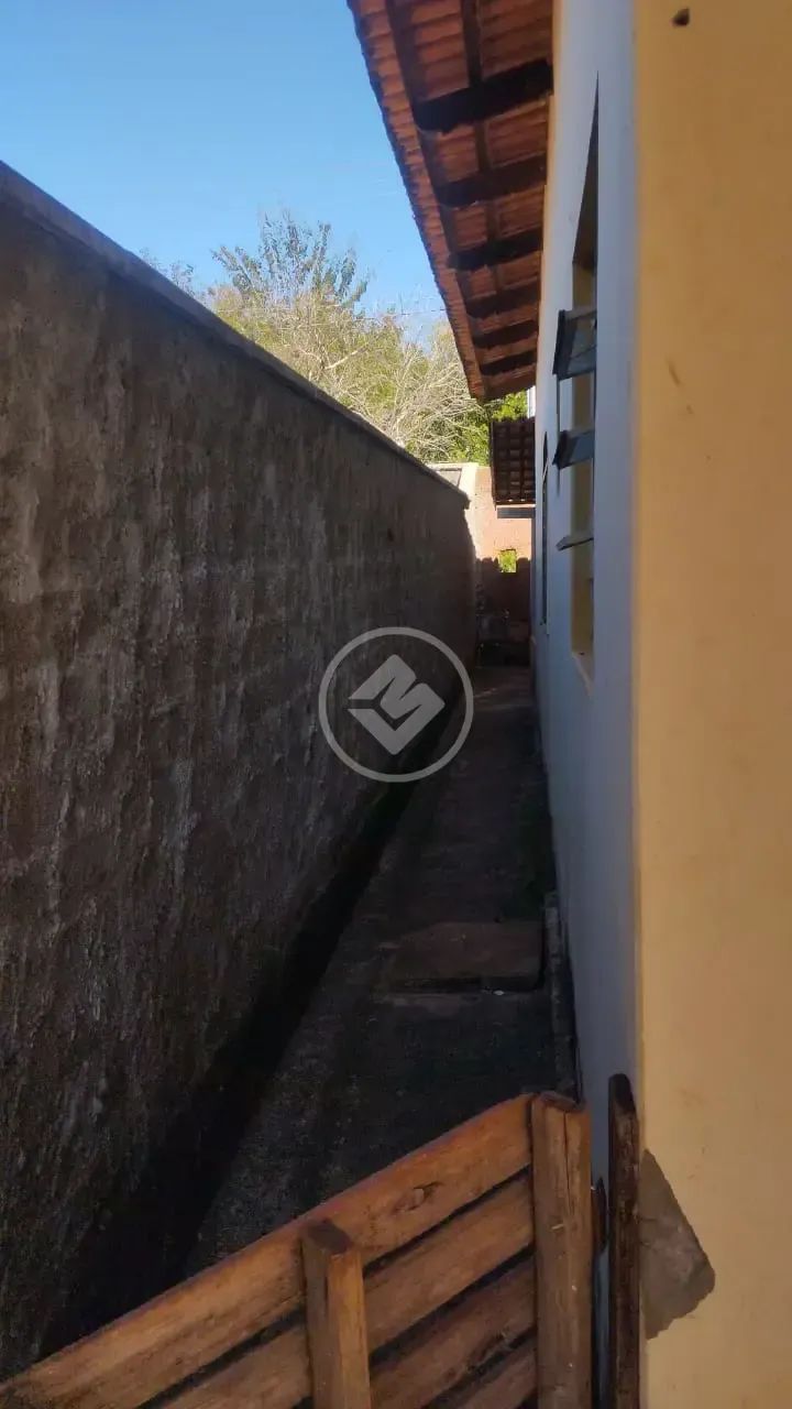 Casa à venda no Jardim Amélia em Nerópolis-GO com 3 quartos e suíte codigo: 337781 - Foto 2