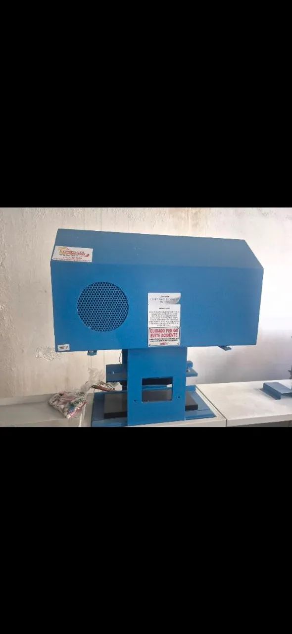 Máquina de fazer chinelo automática  - Foto 2
