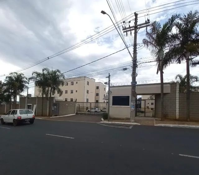 Apartamento chácaras tubalina.