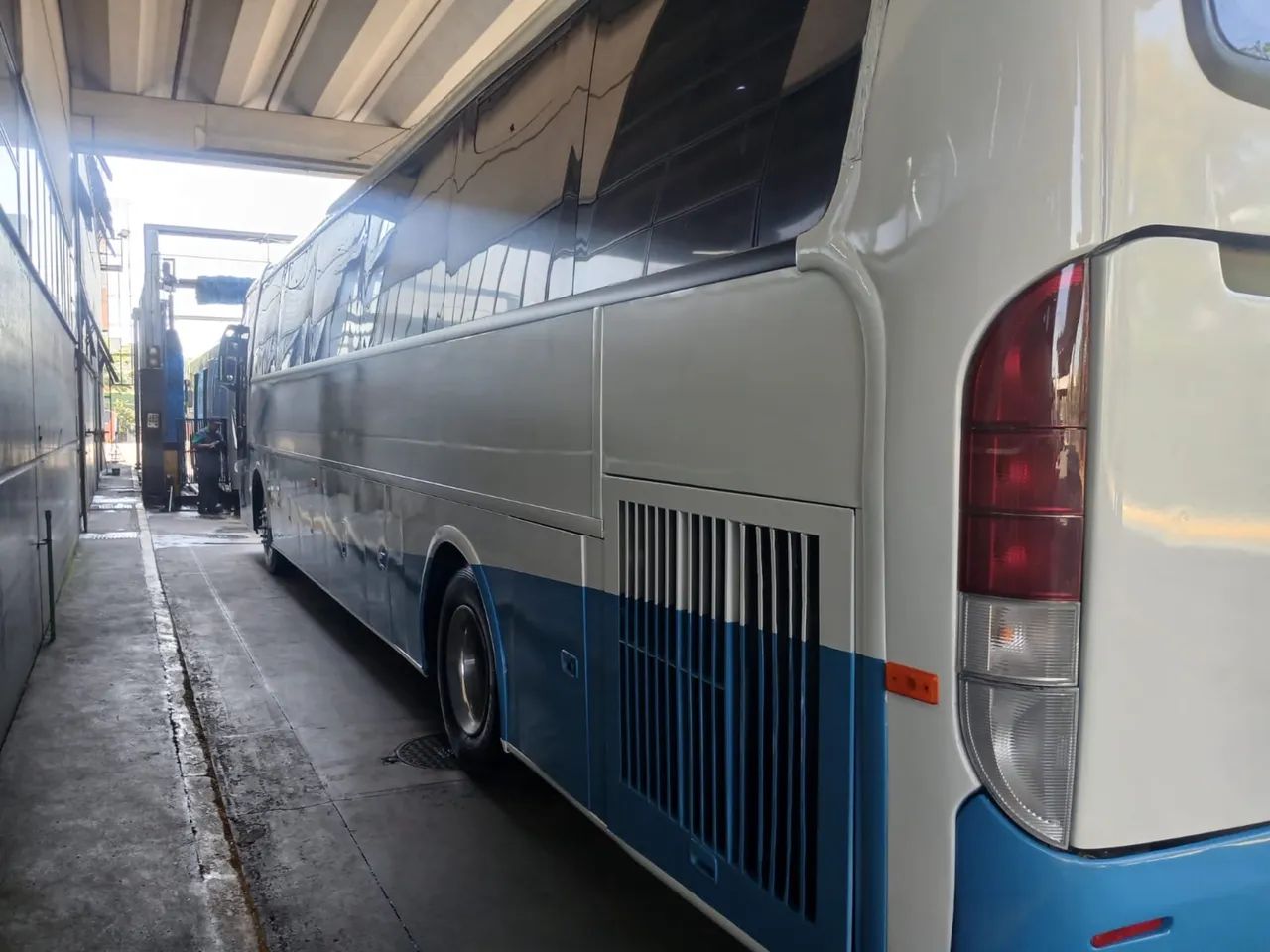Ônibus buscar completo 2004 